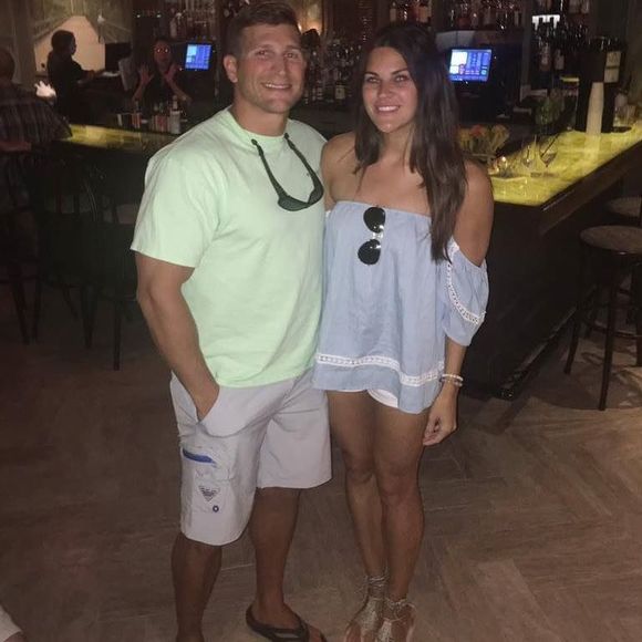 Meet your Posher, Dayna - Picture 1 of 1